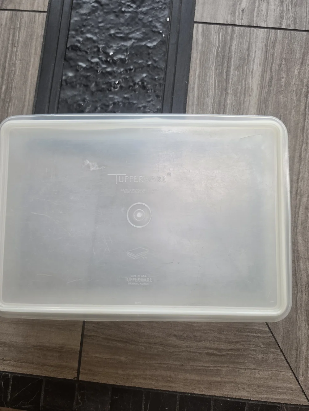 Tupperware Clear Food Storage Container - White/Clear